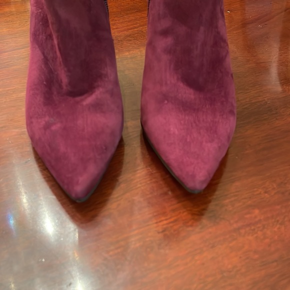 Lined Paola Wine Sued Heeled Boot!  Brand New! - Picture 3 of 9